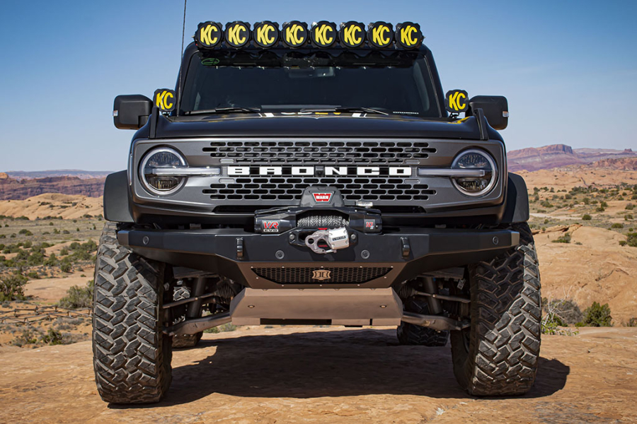 ICON Impact Series Offroad Armor - ICON 2021-UP FORD BRONCO ICON IMPACT PRO SERIES FRONT WINCH BUMPER - 45201