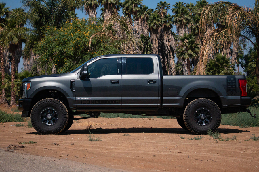 ICON Vehicle Dynamics - ICON 2017-2022 FORD F-250/F-350 4-5.5" LIFT STAGE 6 COILOVER CONVERSION SYSTEM - K63156