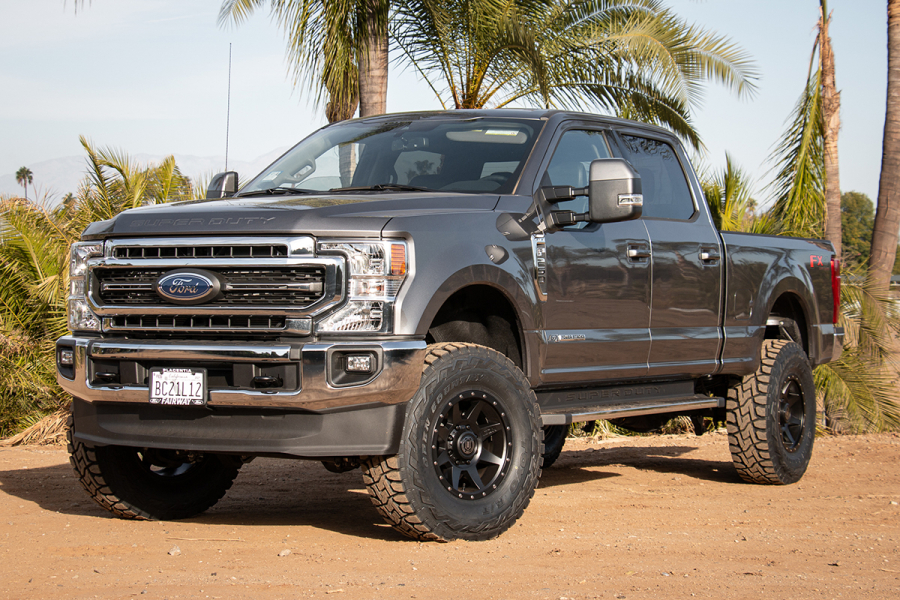 ICON Vehicle Dynamics - ICON 2020-2022 FORD F-250/F-350 SUPER DUTY 4.5" LIFT STAGE 4 SUSPENSION SYSTEM WITH RADIUS ARMS - K64524R