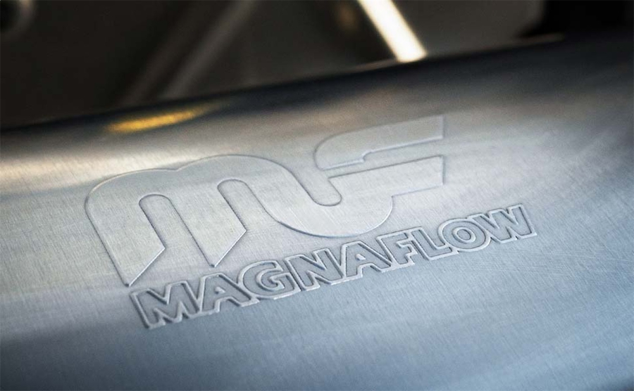 MagnaFlow Exhaust Products - MagnaFlow Exhaust Products Universal Performance Muffler-2/2 - 14714 - Image 2