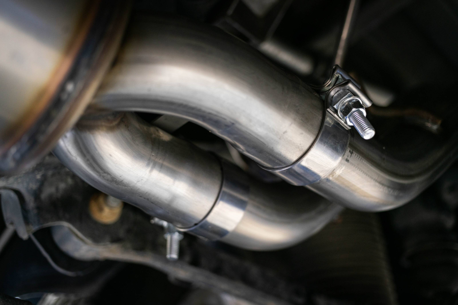 MBRP Exhaust - MBRP EXHAUST 3IN. CAT-BACK 2.5IN. DUAL SPLIT REAR EXIT T304 STAINLESS STEEL. - S5152304 - Image 3