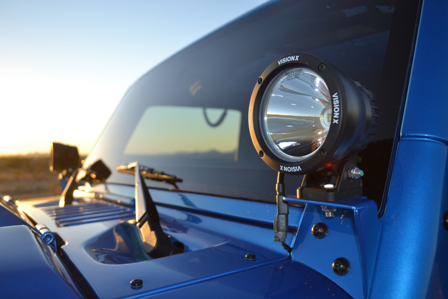 VISION X LIGHTING 25-WATT LED LUMINUS SPOT BEAM OFF ROAD LIGHT 10 DEGREE WHITE HOUSING - 9898858