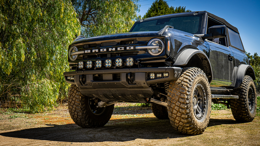 Baja Designs - 21+ Ford Bronco/22+ Ford Bronco Raptor Steel Bumper 6 XL Linkable Light Bar w/ Upfitter - Image 3